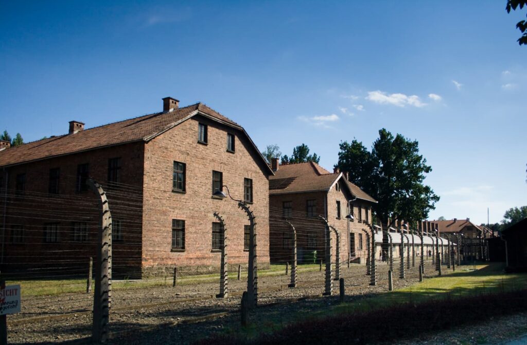 cómo llegar a auschwitz