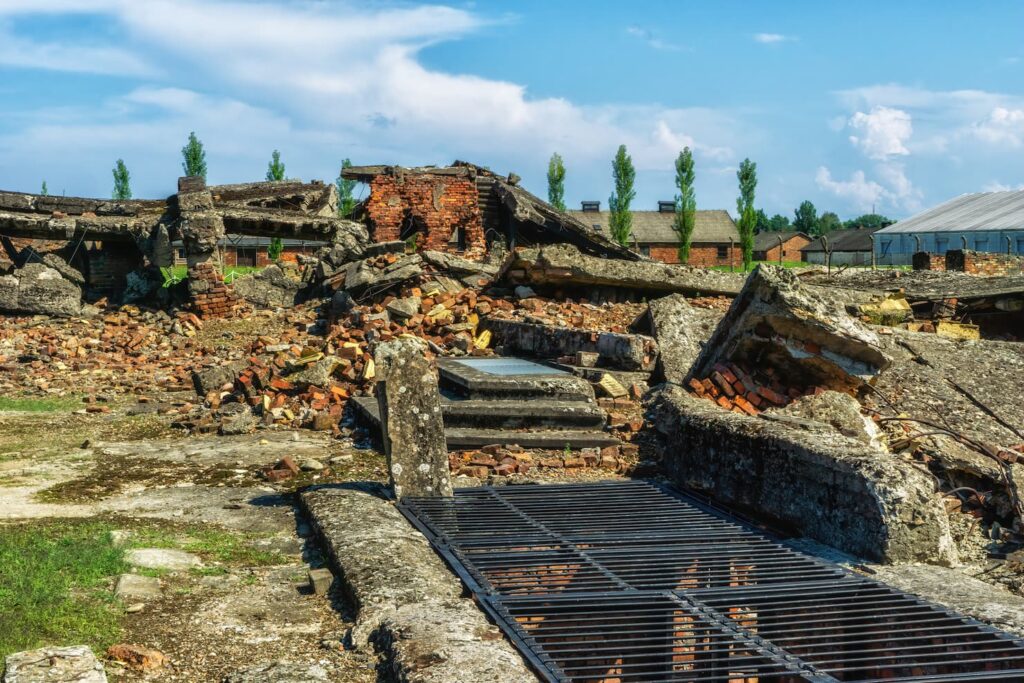 rovine di camere a gas auschwitz oggi